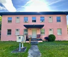 featured image of 1045 Velma St