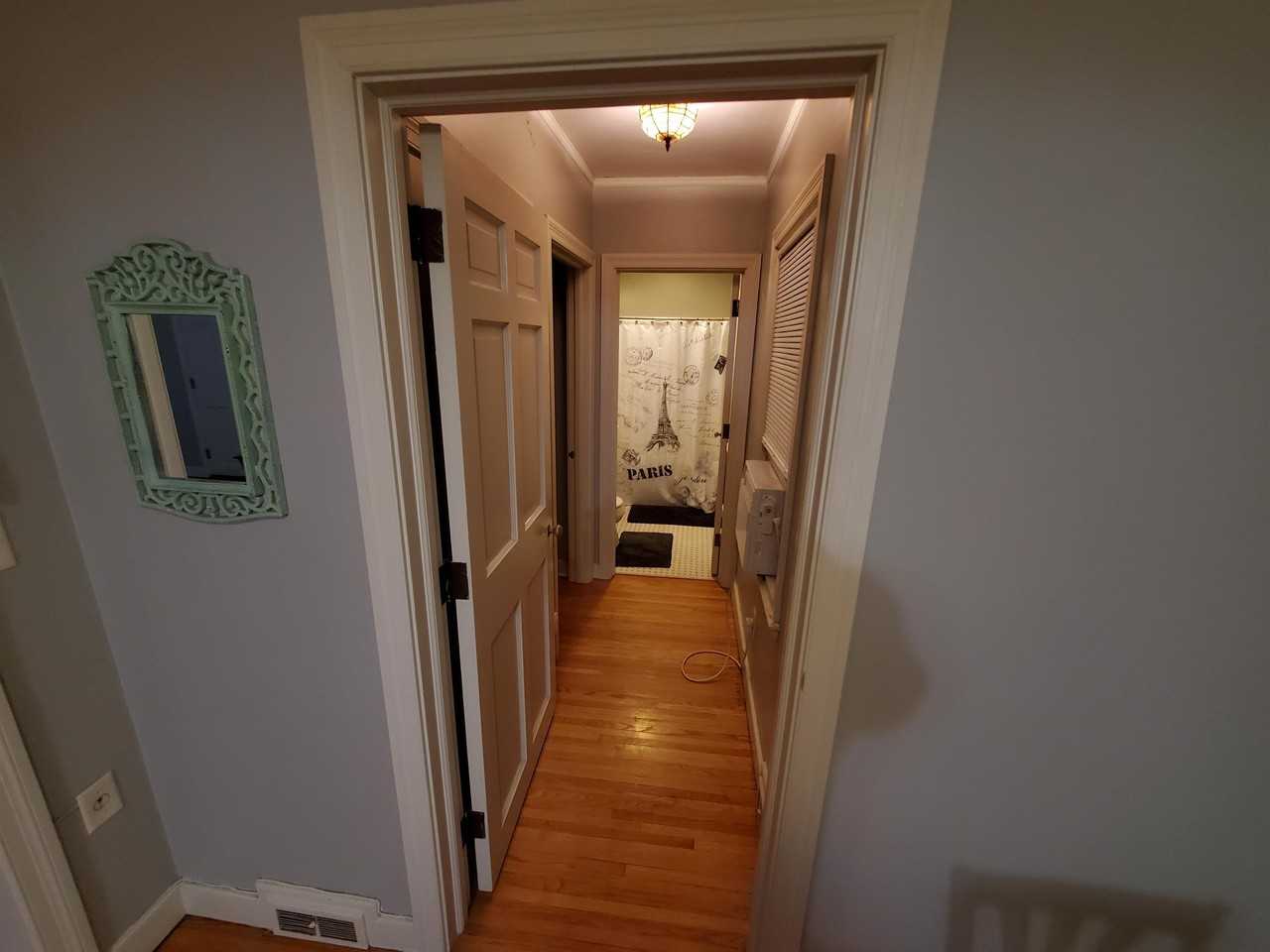 220 West 21st Street - Photo 7 of 47