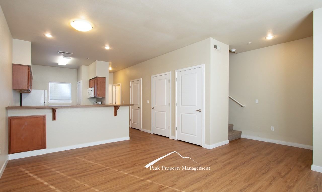 Ethridge Townhomes - Photo 4 of 49