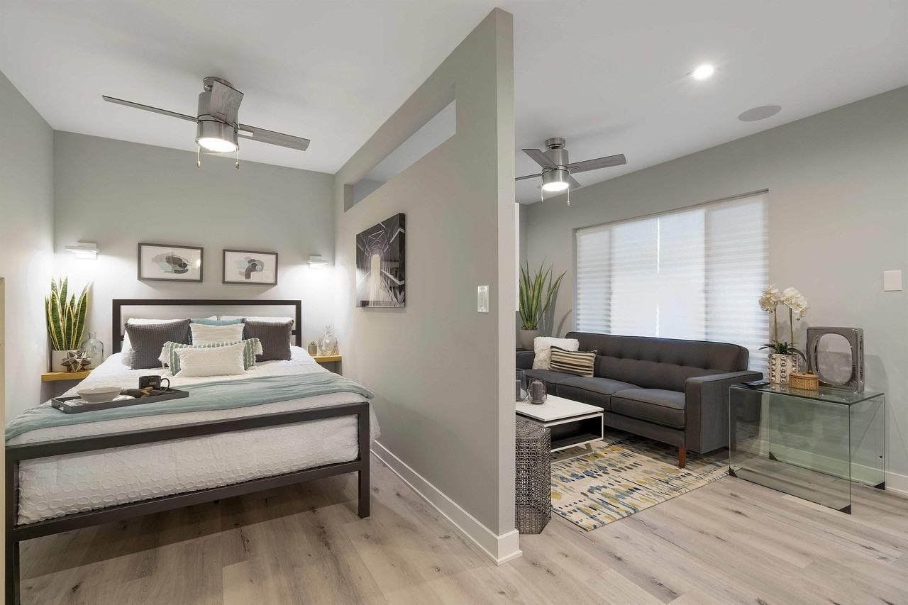 14724 Inglewood Avenue - Photo 6 of 30