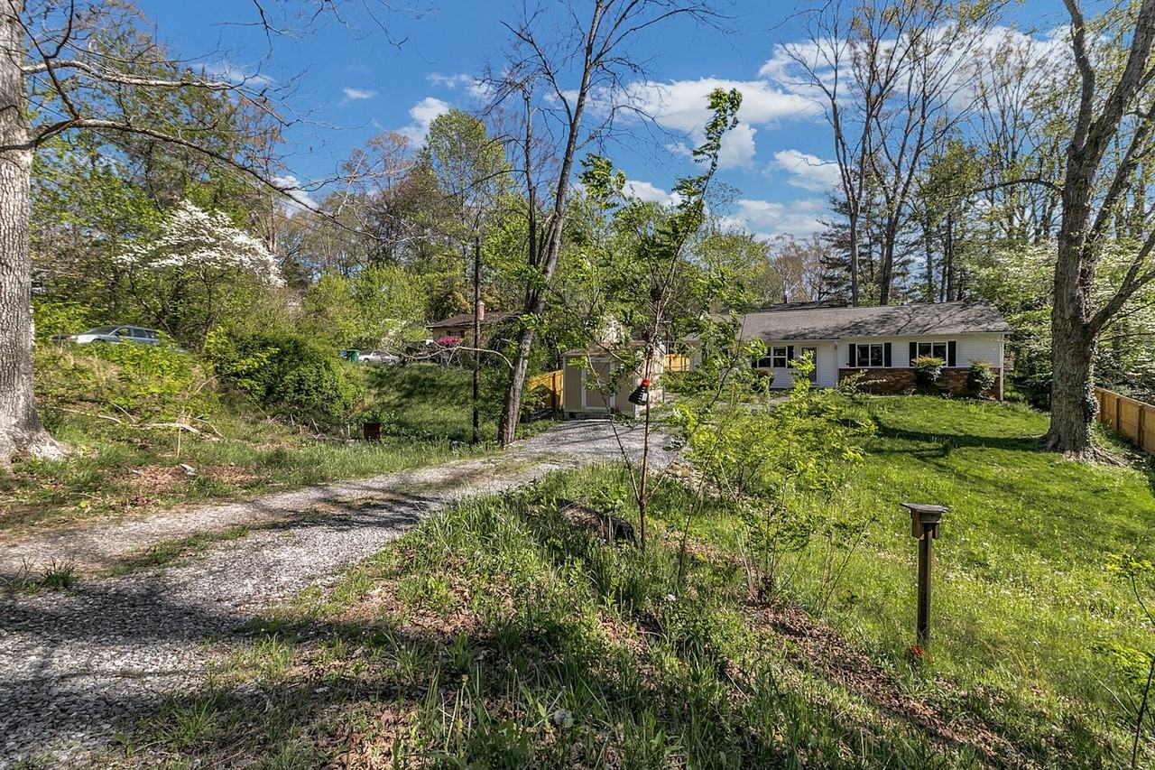 321 Melody Cir - Photo 2 of 34