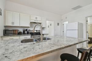 featured image of 15th Ave S