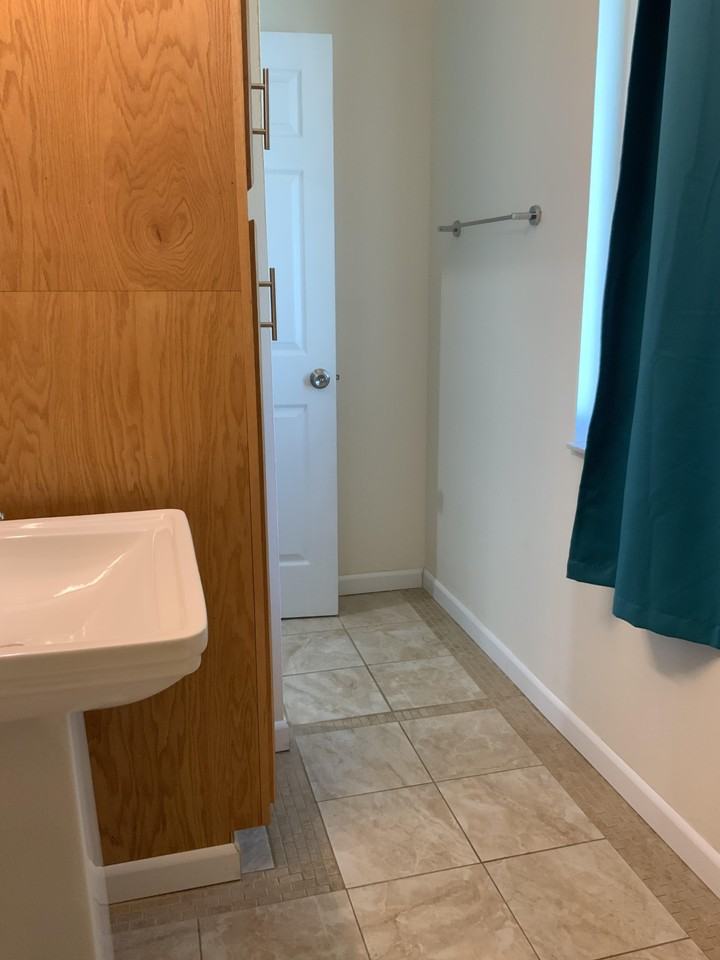 Banner Avenue - Photo 4 of 11