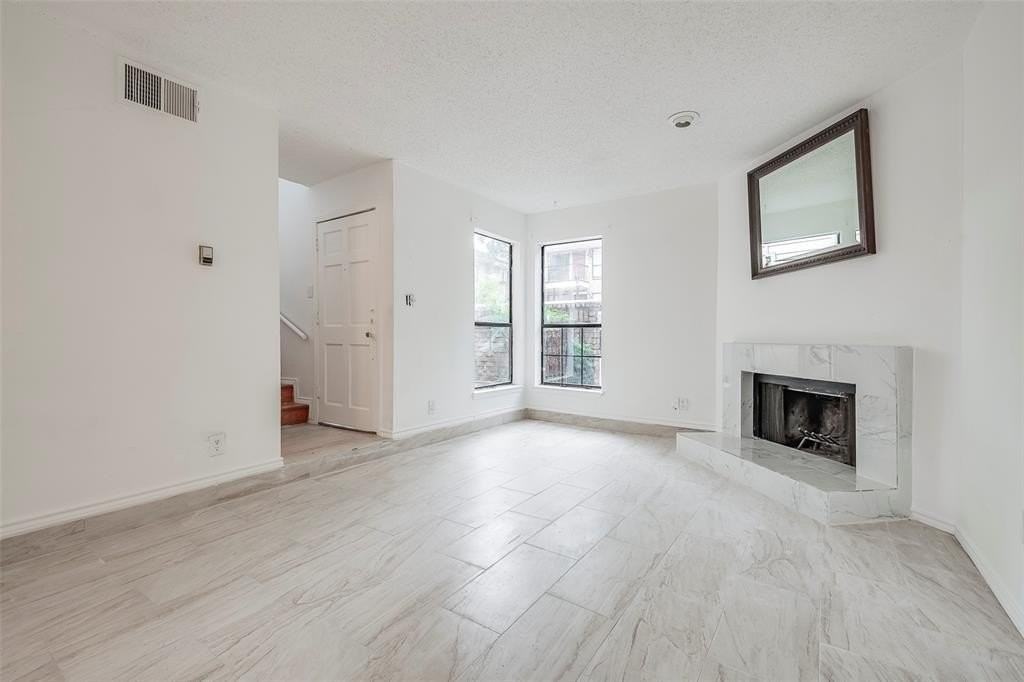 6646 E Lovers Ln #1006 - Photo 2 of 10