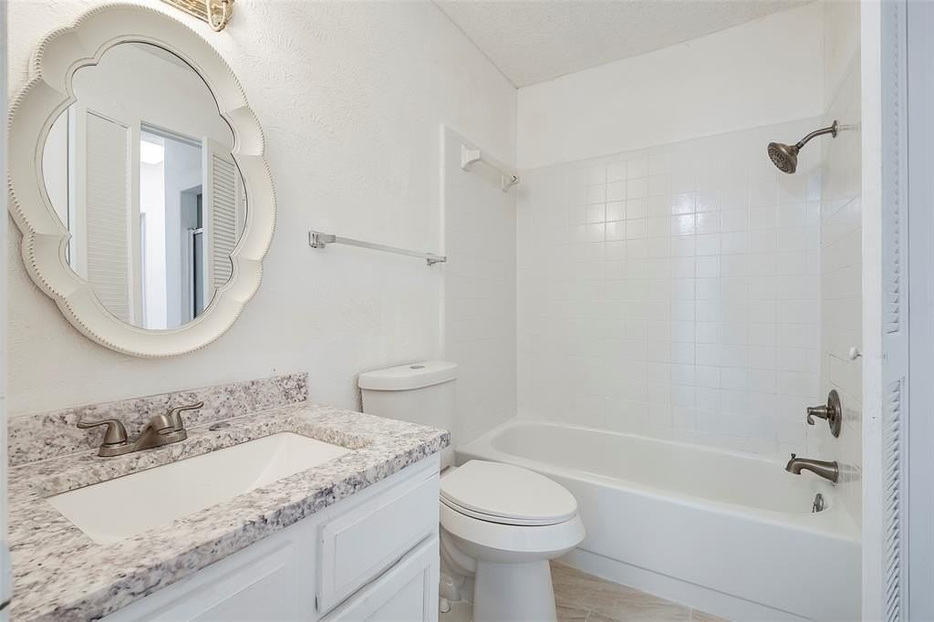 6646 E Lovers Ln #1006 - Photo 5 of 10