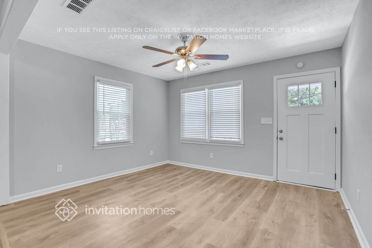 15 Lemon Pl - Photo 3 of 18