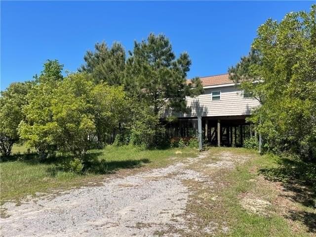 1059 Brandon Dr - Photo 2 of 12