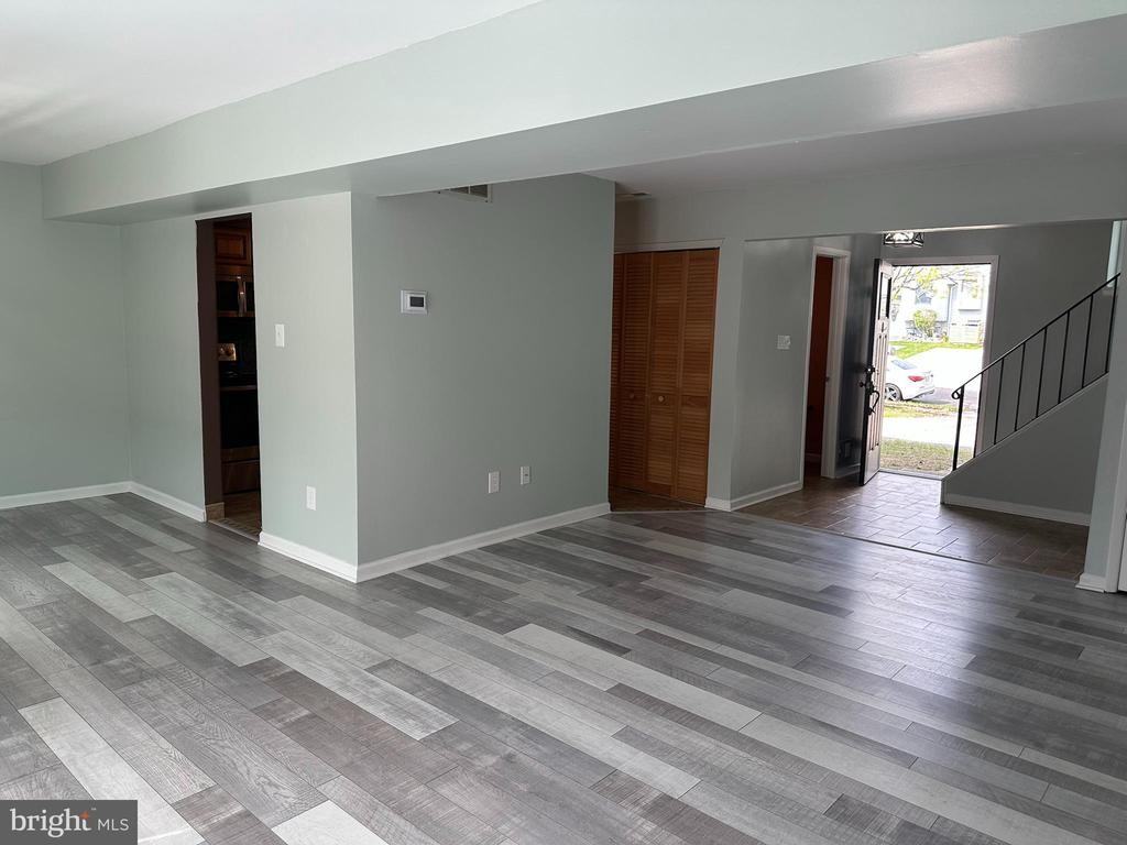 77 Kanabe Dr - Photo 3 of 30