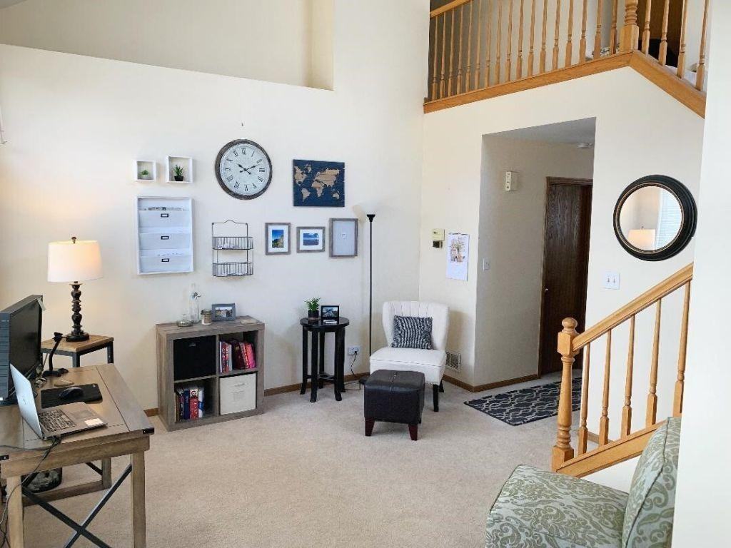 779 Wildflower Cir - Photo 3 of 17