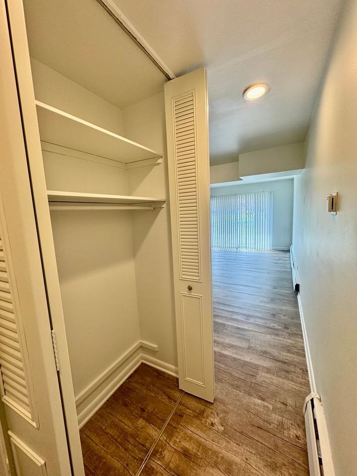 504 St. Johns - Photo 2 of 20