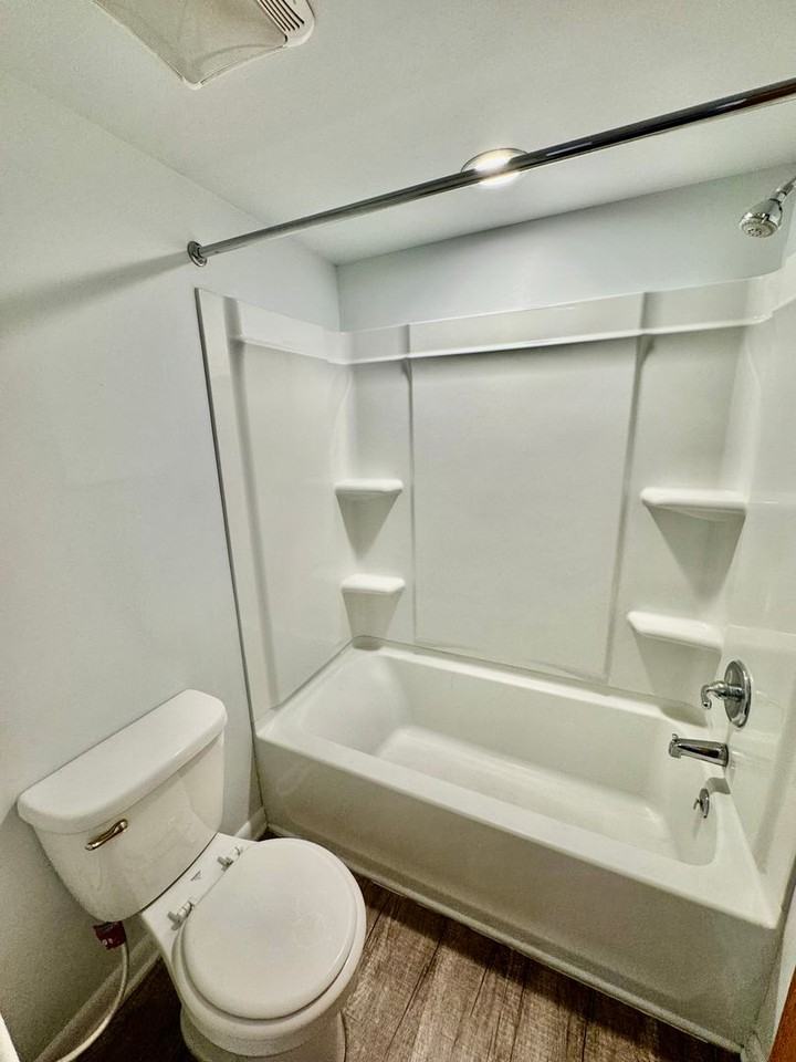 504 St. Johns - Photo 6 of 20