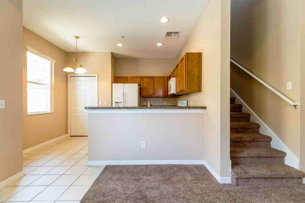 6119 Chapledale Dr - Photo 5 of 15