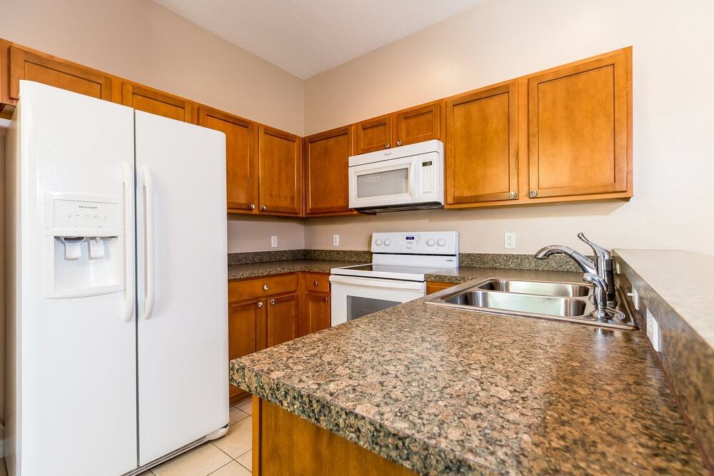 6119 Chapledale Dr - Photo 6 of 15