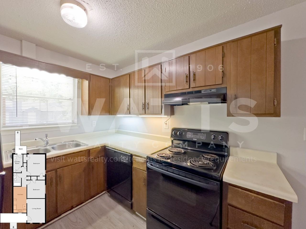 176 Will St - Photo 5 of 14