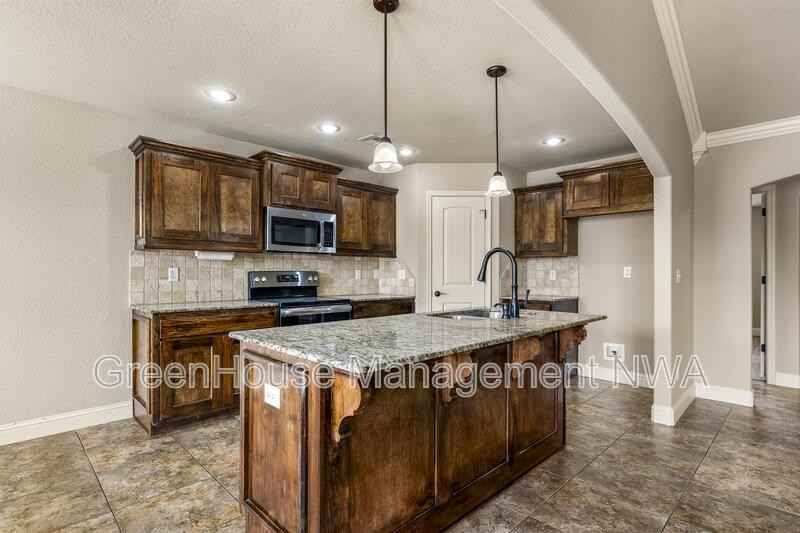 2907 Sw Tanglewood Ave - Photo 6 of 31