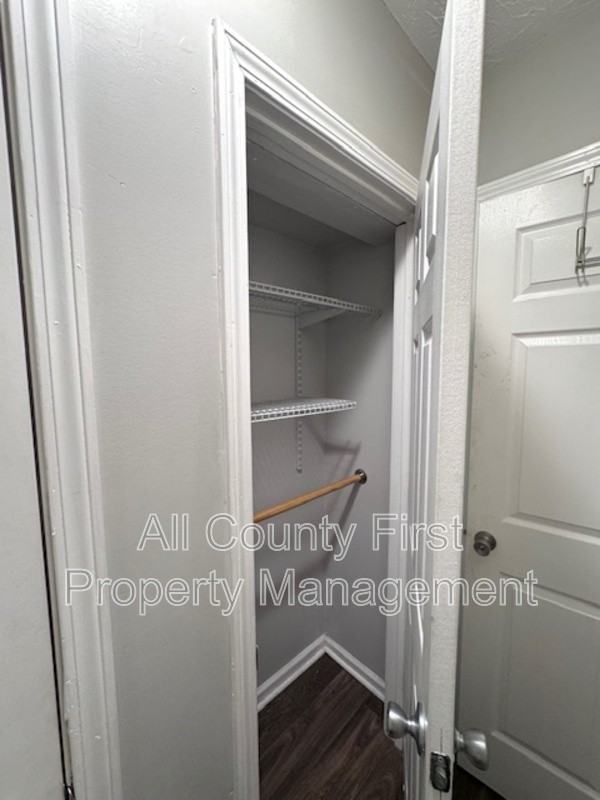 927 Fortress Ave Sw - Photo 5 of 10