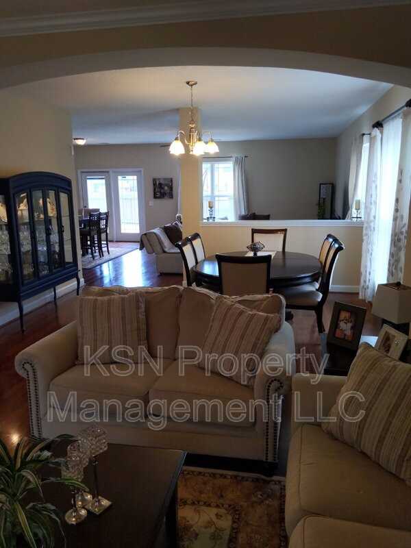 264 Pink Dogwood Ln - Photo 3 of 22