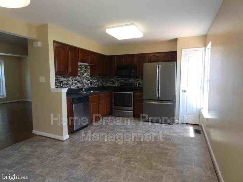 11104 Gander Ct #1 - Photo 6 of 23