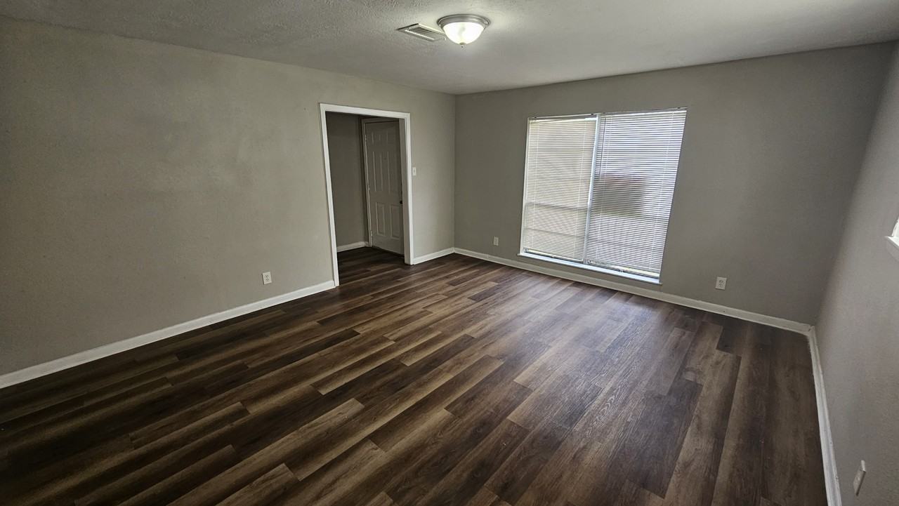 5458 Osprey Dr - Photo 5 of 22