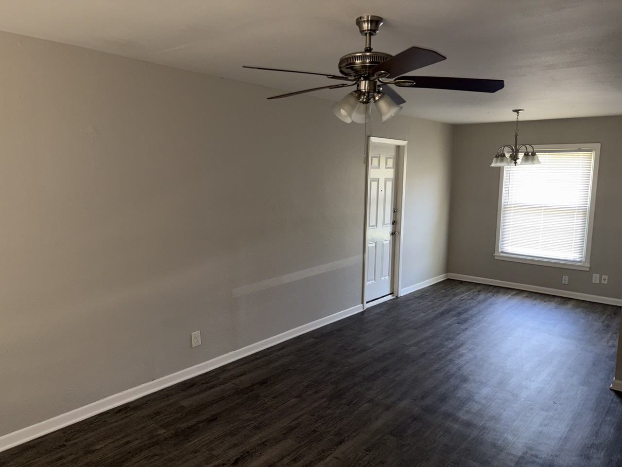 2657 San Marcus Ave - Photo 5 of 15