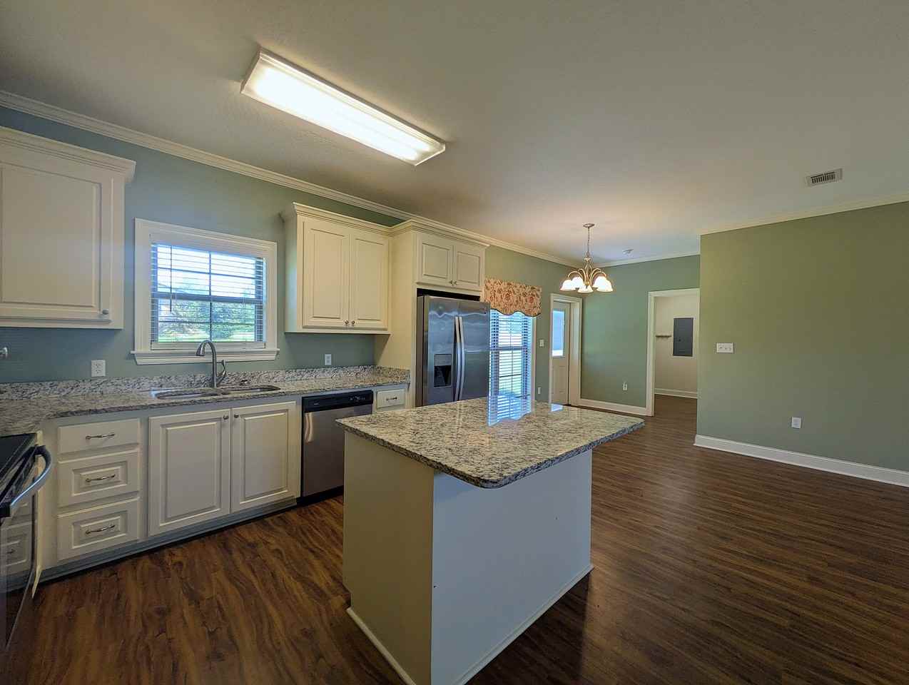 314 Margaret Avenue - Photo 7 of 29