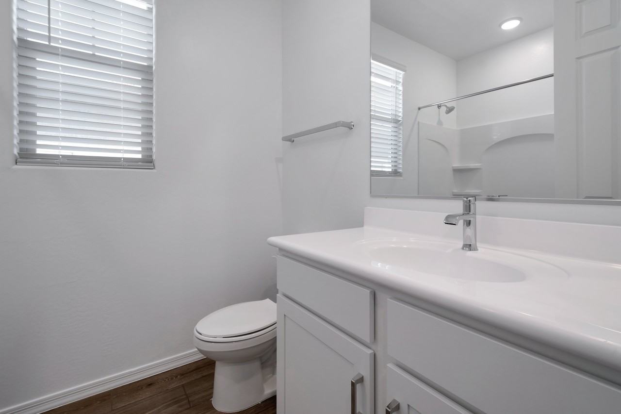 23015 E Starflower Dr - Photo 5 of 26