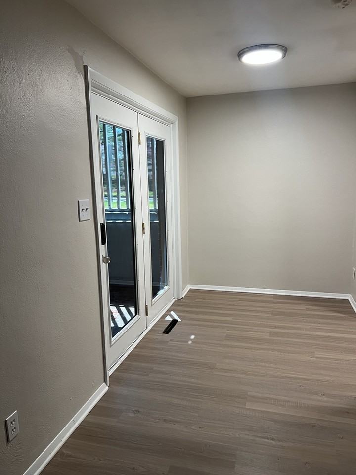 202 N 10Th St - Photo 3 of 11