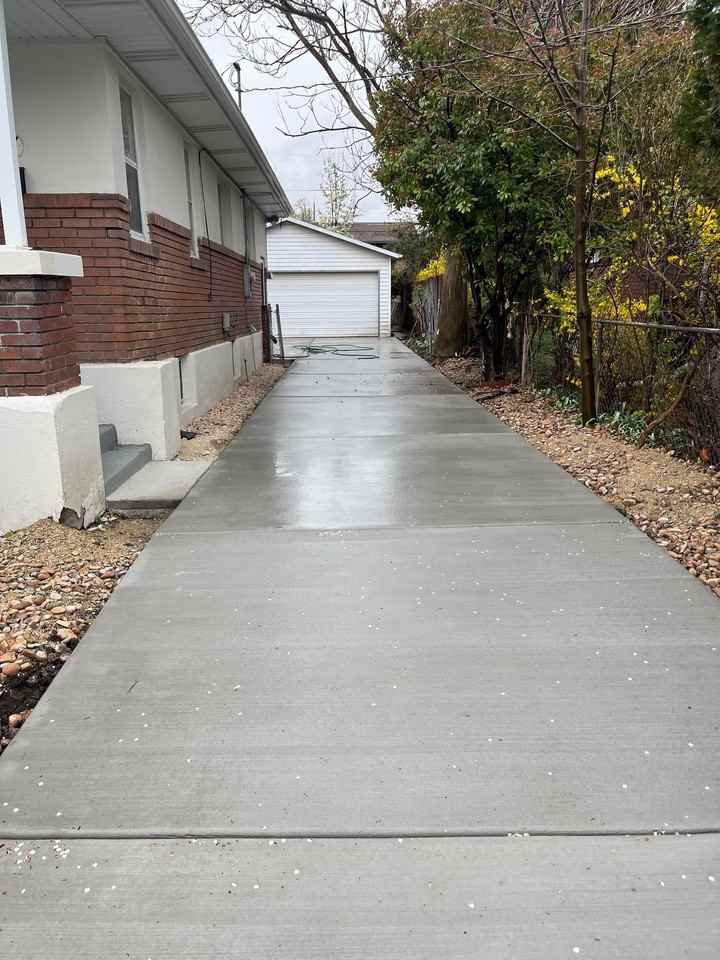 2617 S Mcclelland St - Photo 2 of 27