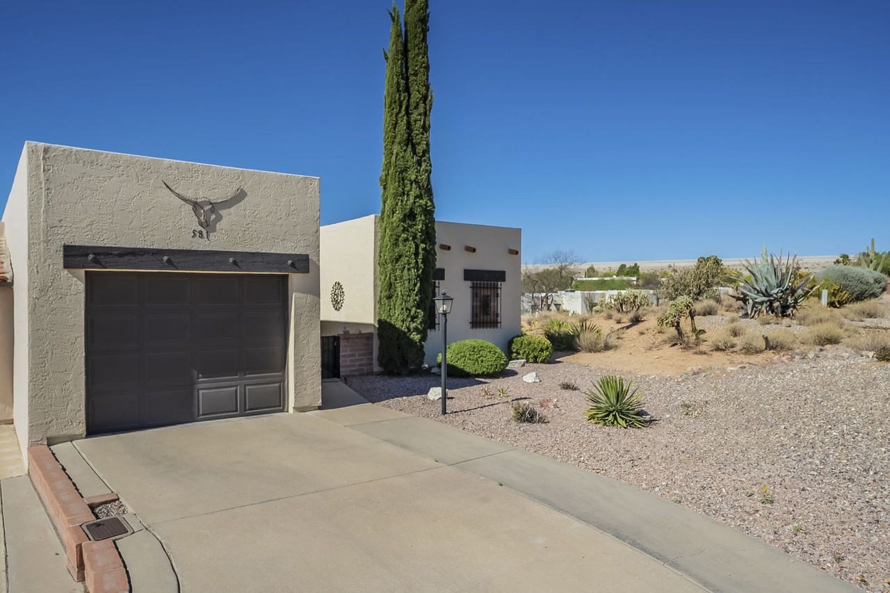 581 W Ocotillo Pl - Photo 2 of 50