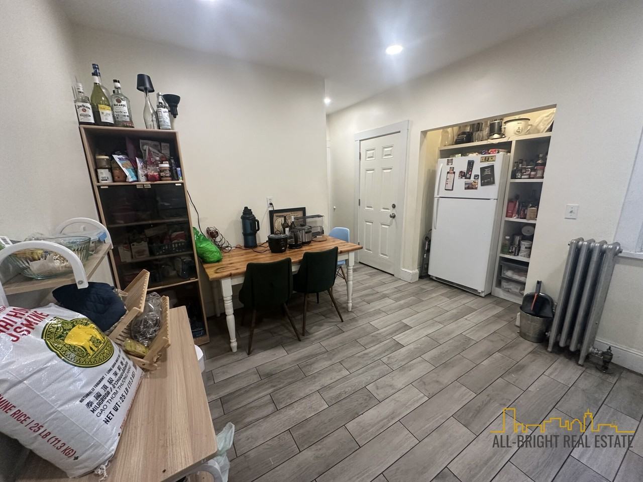 194 Kelton St #1 - Photo 6 of 14