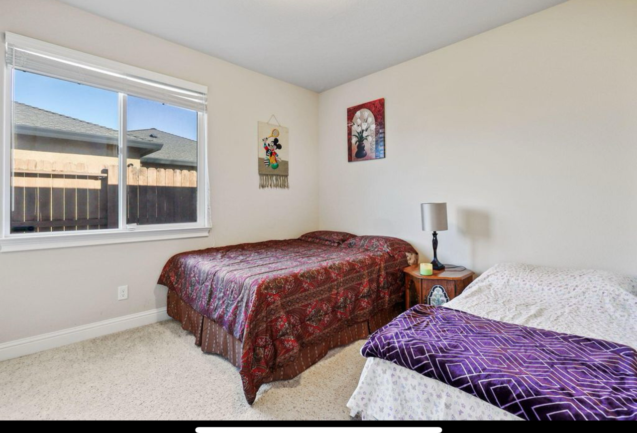 639 Rogue River Way #NA - Photo 3 of 19