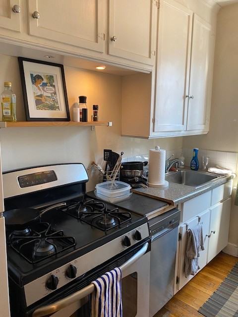 339 Tappan St #5 - Photo 7 of 23