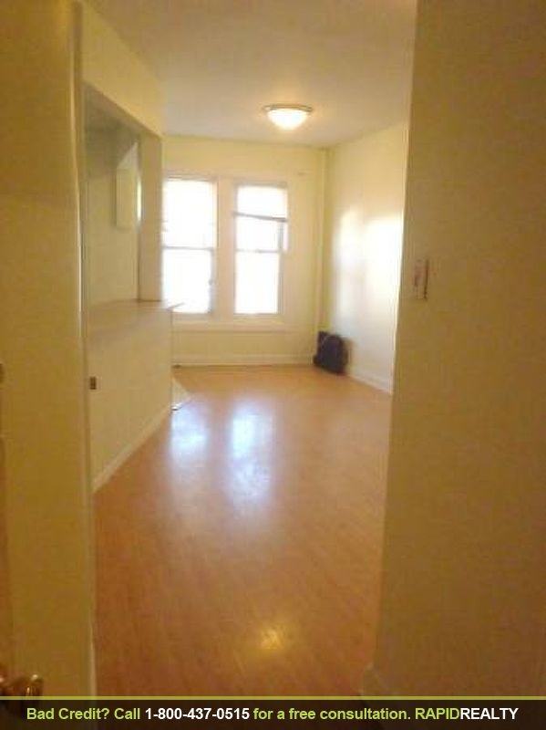 41 Hemlock Street - Photo 2 of 4