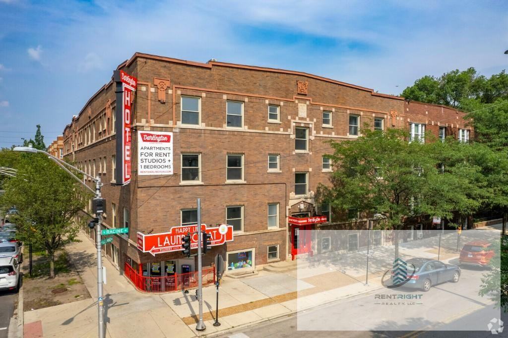 4700 North Racine Avenue #301 - Photo 4 of 4