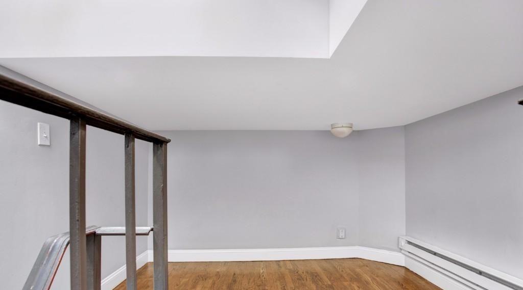 E 13th St #6C - Photo 6 of 6