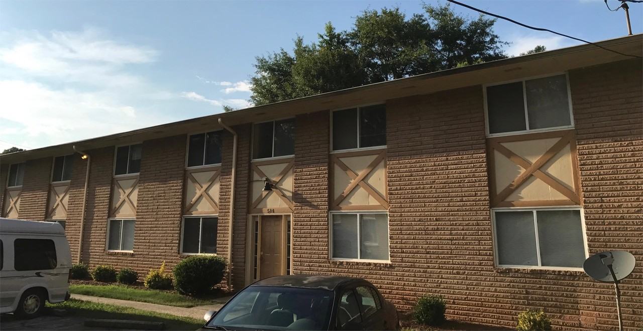 Marietta - Photo 2 of 50