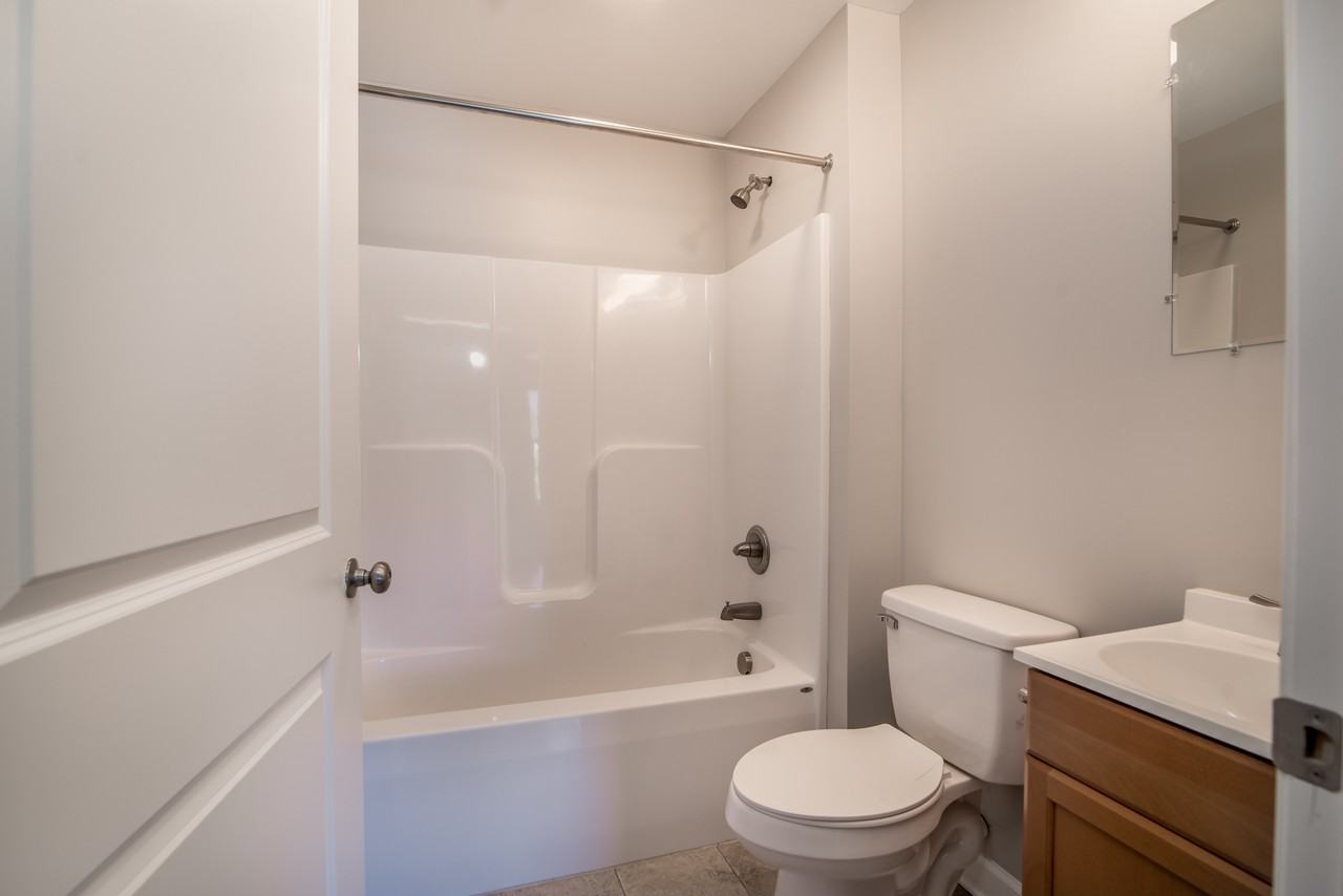 105 Williams Rd #1 - Photo 5 of 33