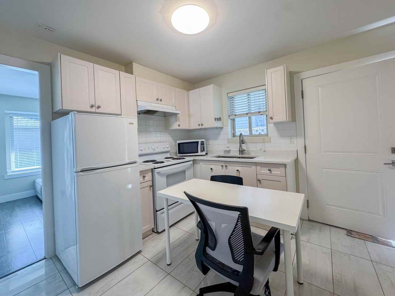 7258 11th Avenue - Photo 3 of 8