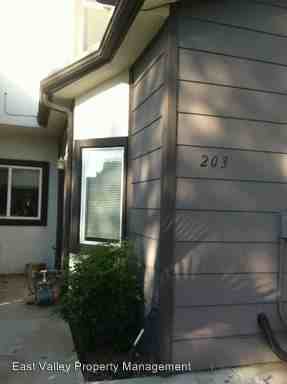 1555 Orange Avenue - Photo 2 of 21