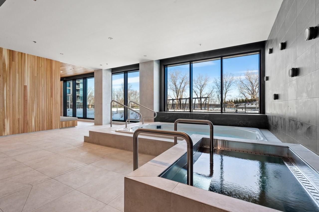 399 Rue de la Rotonde #2209 - Photo 5 of 9