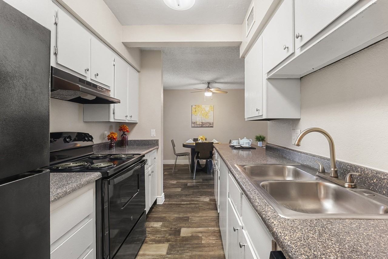 Villa Toscana - Photo 2 of 39