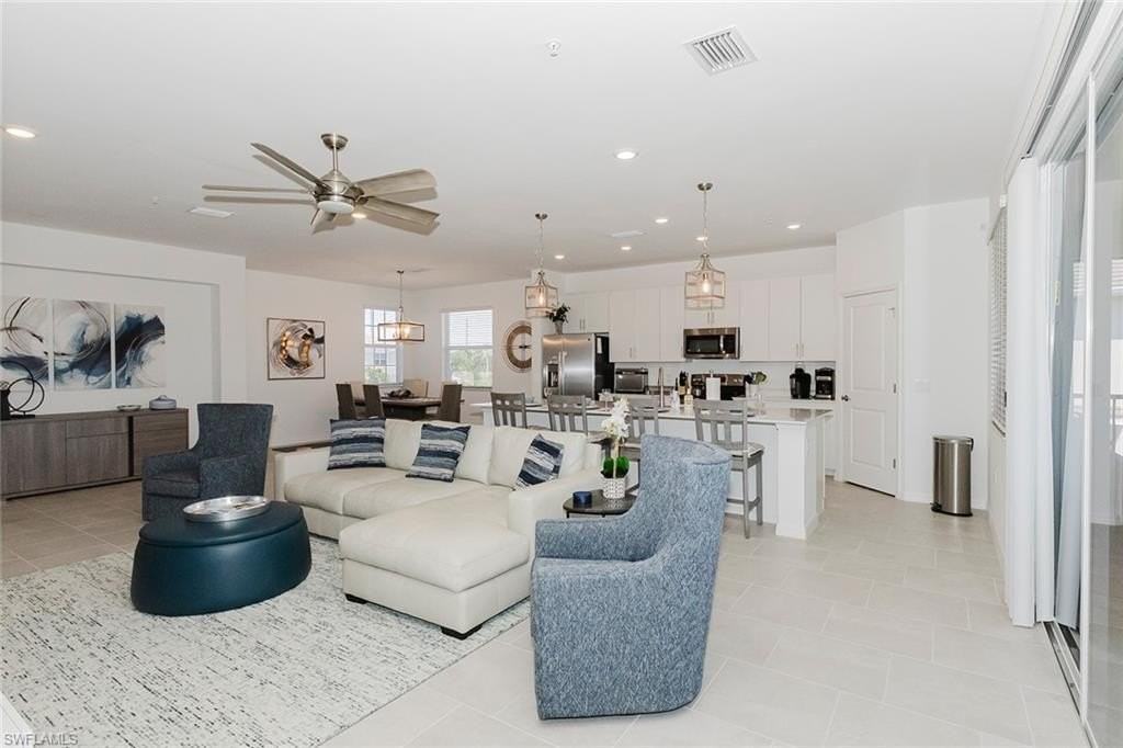 5728 Oakmont Ct #8921 - Photo 7 of 47