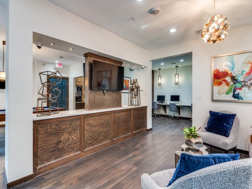 The Gael - Photo 7 of 28