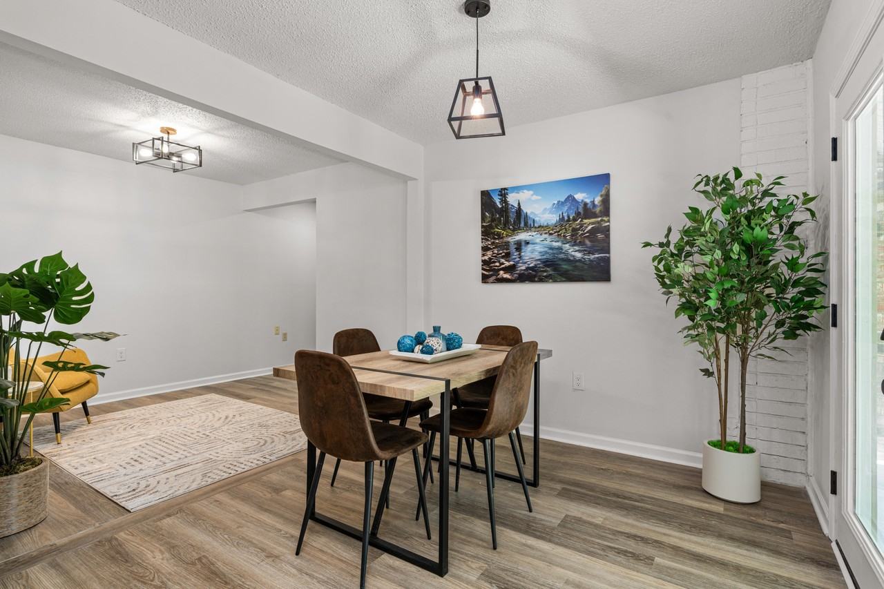 Harper Valley St - Photo 4 of 12