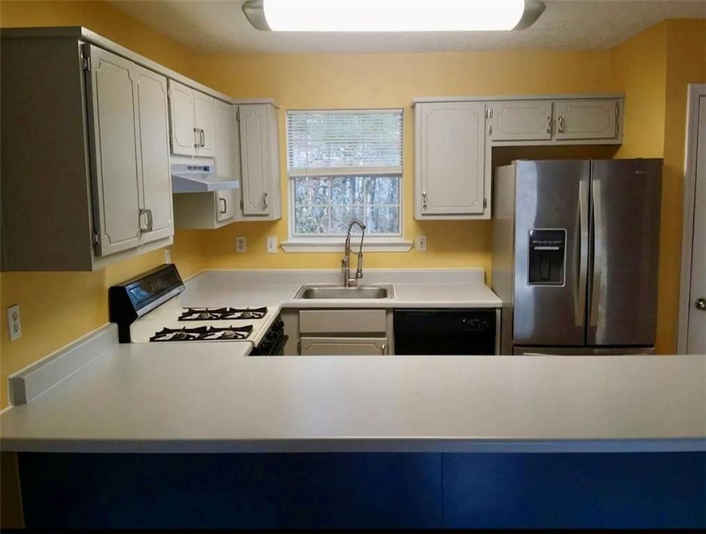 2023 Sitser Ln ##C - Photo 4 of 11