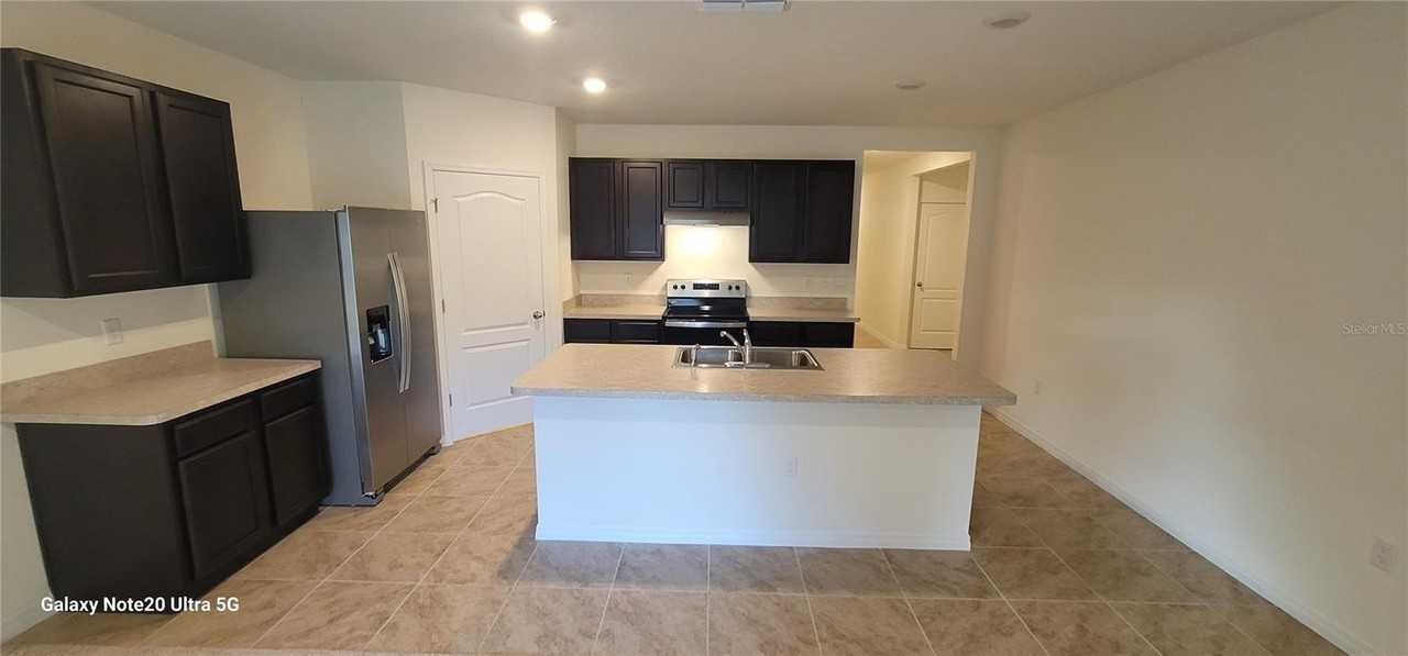 815 Auburn Grove Ct - Photo 3 of 20