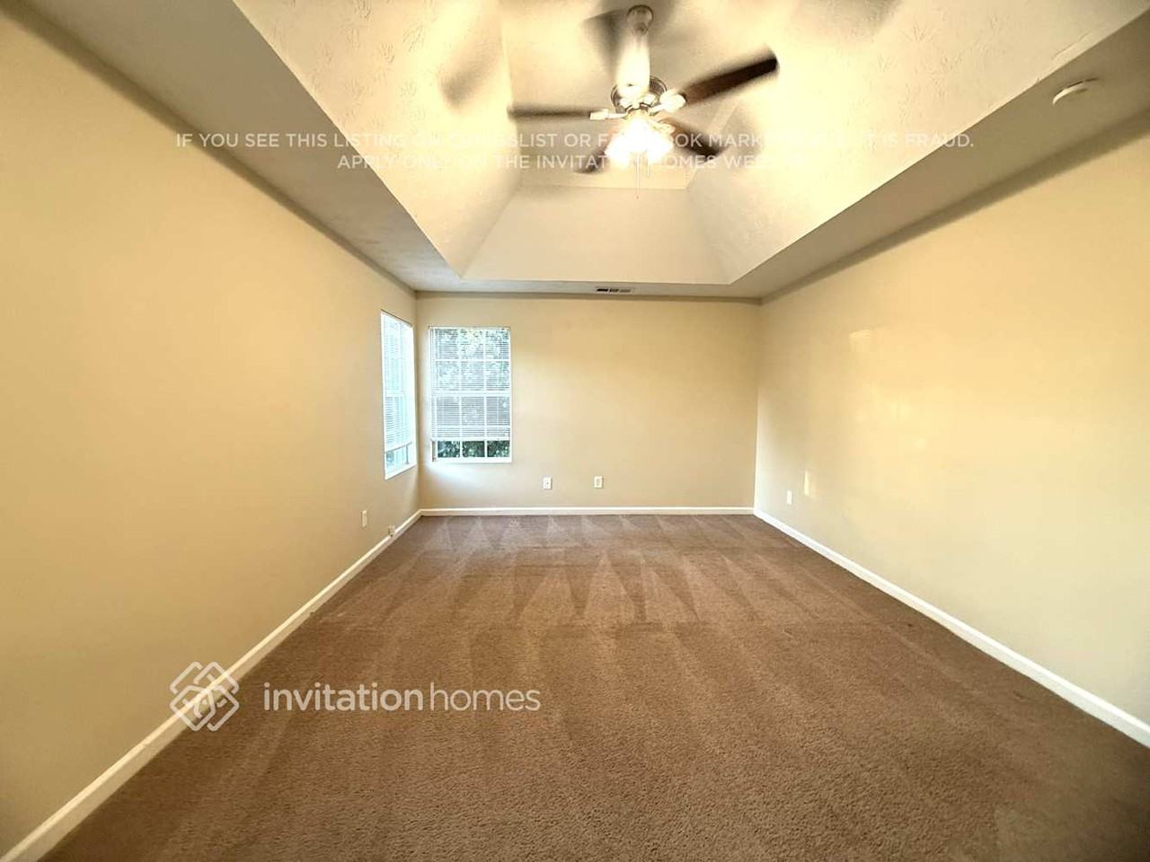10 Summer Breeze Ct - Photo 5 of 12