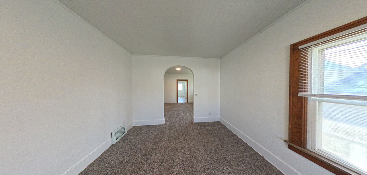 1924 Olive Street - Photo 4 of 8