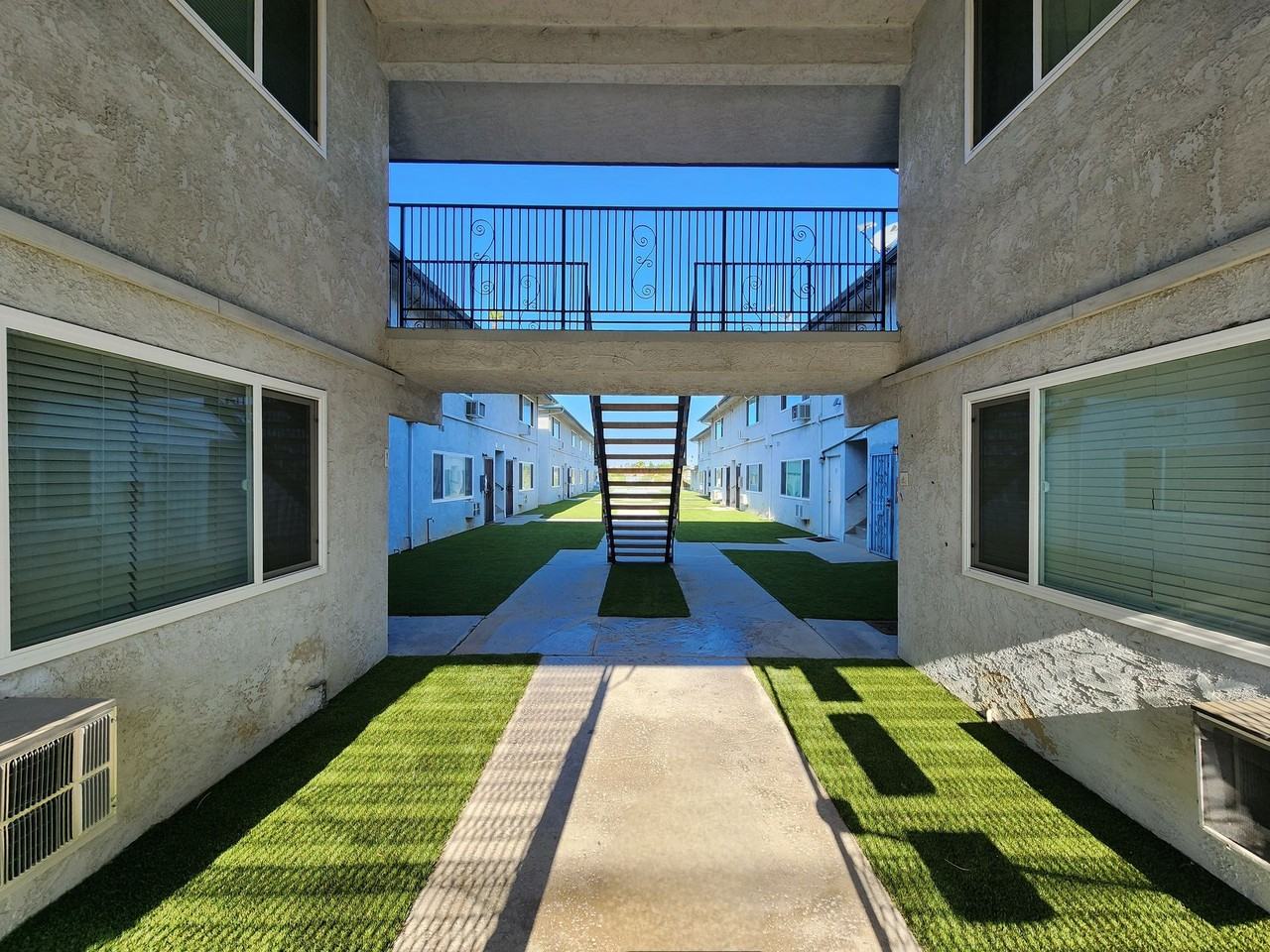 Idaho Street Apartments - Photo 3 of 31