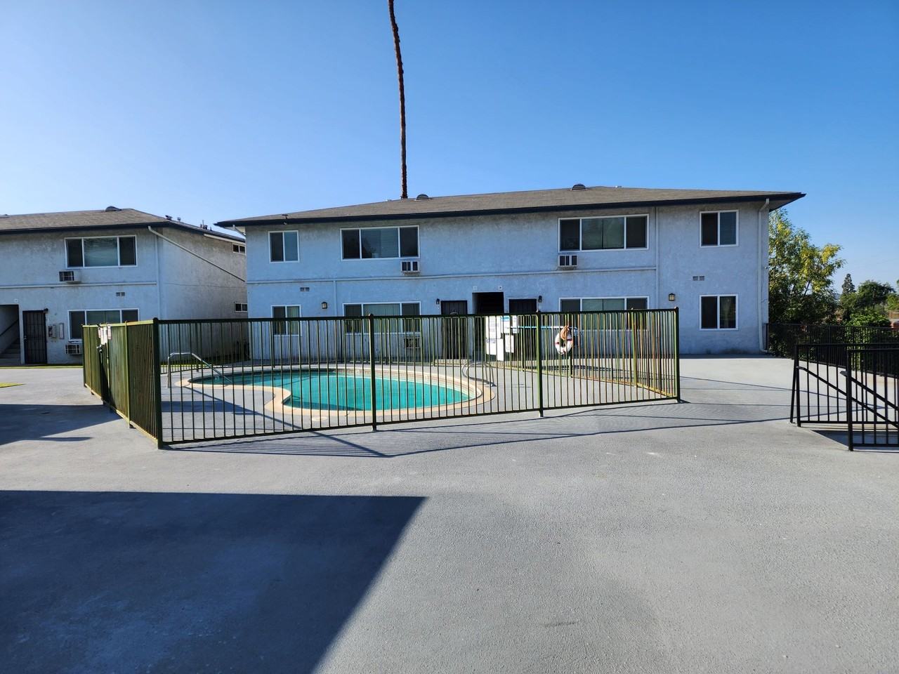 Idaho Street Apartments - Photo 6 of 31